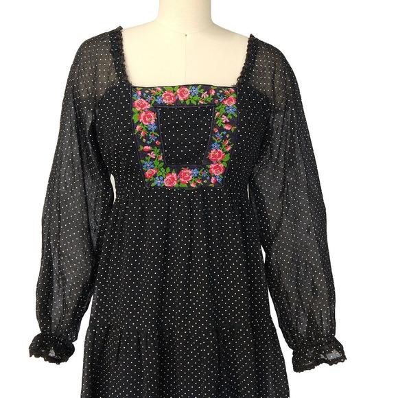 VTG 70s Prairie Maxi Dress Size S Black Polka Dot Embroidered Gunne Sax Style - Picture 3 of 10